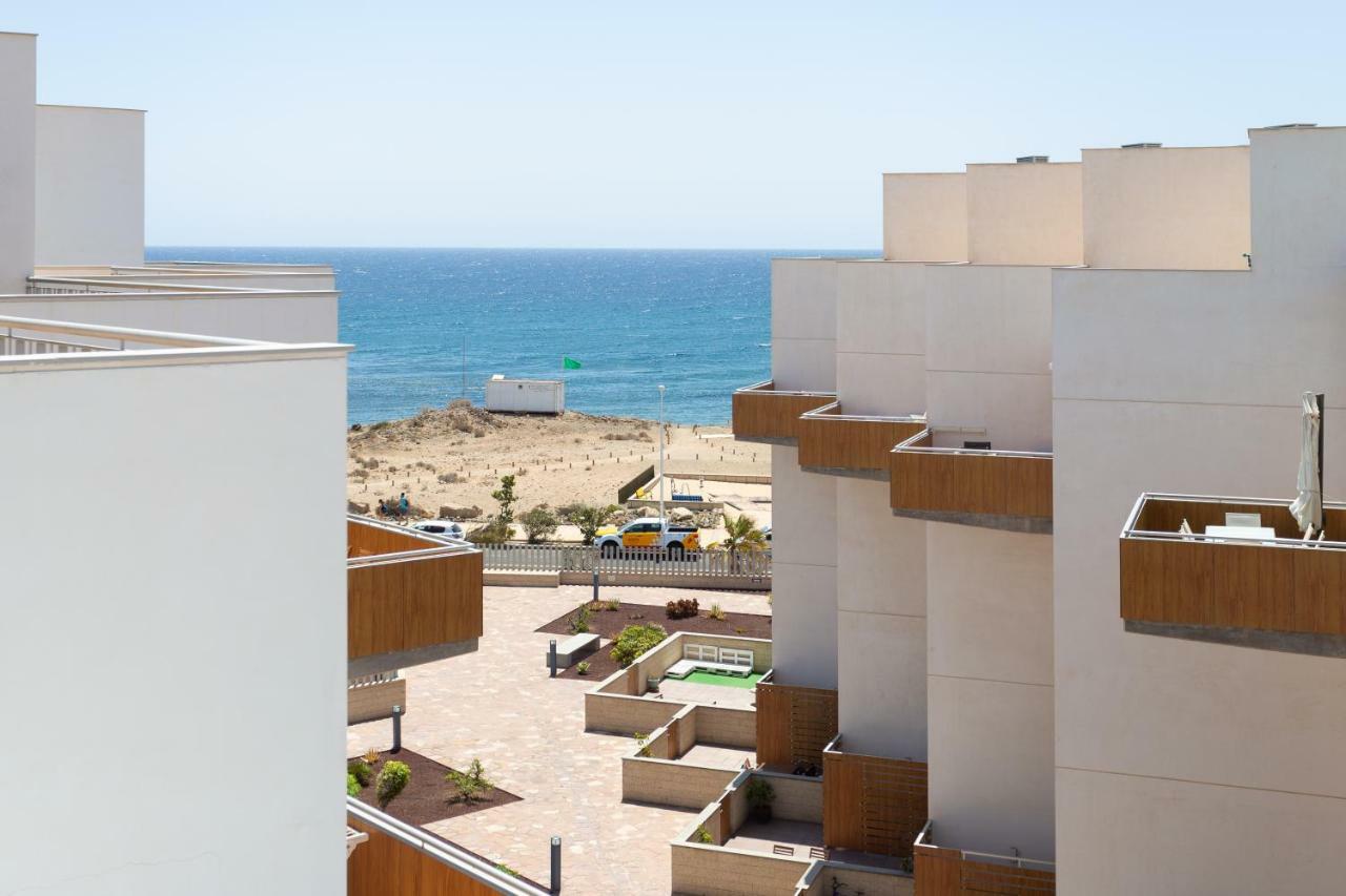 Luxury Beachfront Penthouse El Médano Buitenkant foto