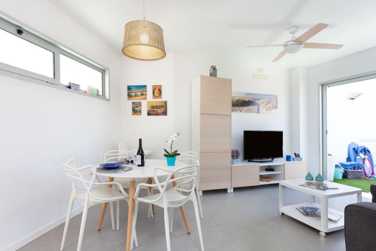 Luxury Beachfront Penthouse El Médano Buitenkant foto